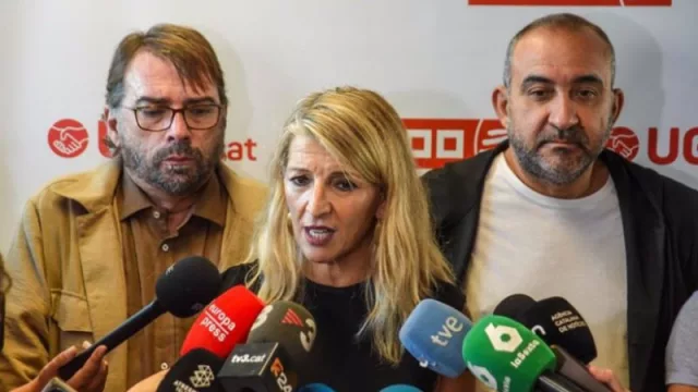 Díaz asegura que reducir la jornada laboral permitirá "mejorar la productividad"