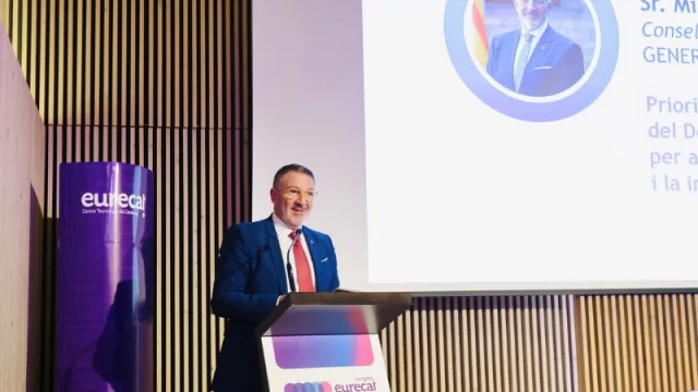 "La digitalización es una de las mejores herramientas para conseguir la simplificación administrativa que reclaman empresarios y emprendedores"