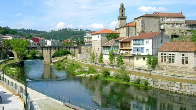 Biar y Ribadavia, los pueblos finalistas de la 11ª edición de ‘Juntos Brillamos Más’ de Ferrero Rocher