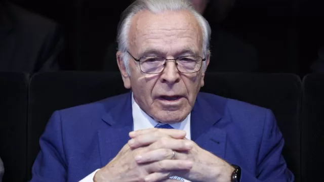 Isidro Fainé es reelegido vicepresidente de la Real Academia de Ciencias Económicas y Financieras