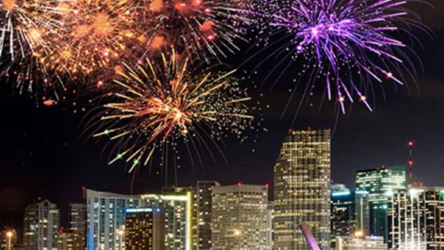 Miami Beach deslumbra con celebraciones de fin de año: fuegos artificiales, cenas al aire libre y conciertos latinos del 27 de diciembre al 1 de enero