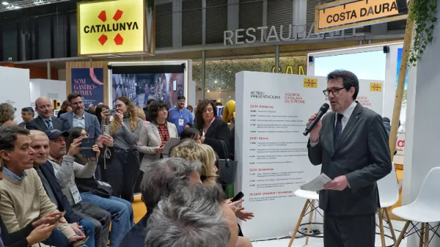 Los cocineros y cocineras catalanes dan el pistoletazo de salida a las actuaciones de la Región Mundial de la Gastronomía en Fitur 2025