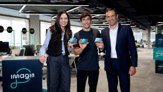 Imagin presenta a Marc Márquez como embajador de su nueva tarjeta para viajar