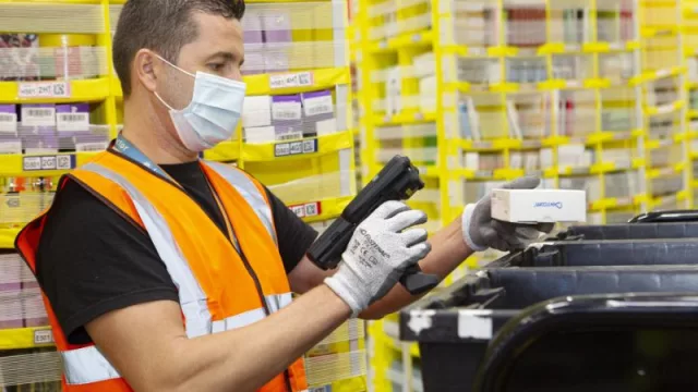 Gi Group busca más de 200 manipuladores/as de logística en la zona de Manresa