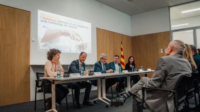 MasOrange, Parlem, Telefónica y Vodafone confirman su candidatura al arbitraje de consumo
