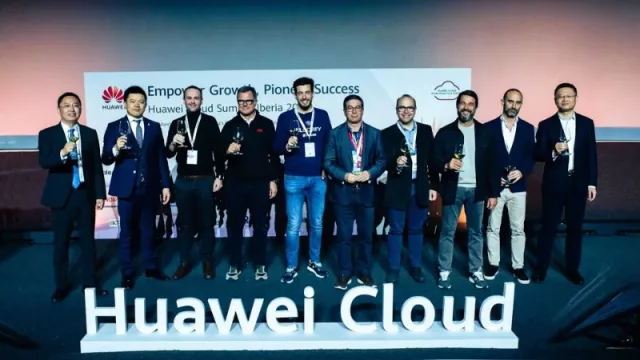 Huawei muestra sus soluciones de vanguardia en la nube en el Huawei Cloud Summit Iberia 2025