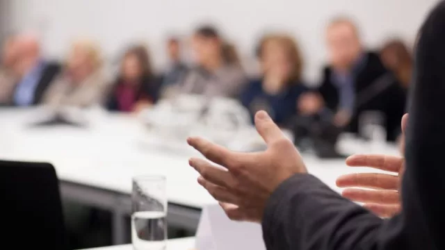 El 32% de las pymes catalanas prevé aumentar su contratación en los próximos seis meses y un 7% teme reducir plantilla