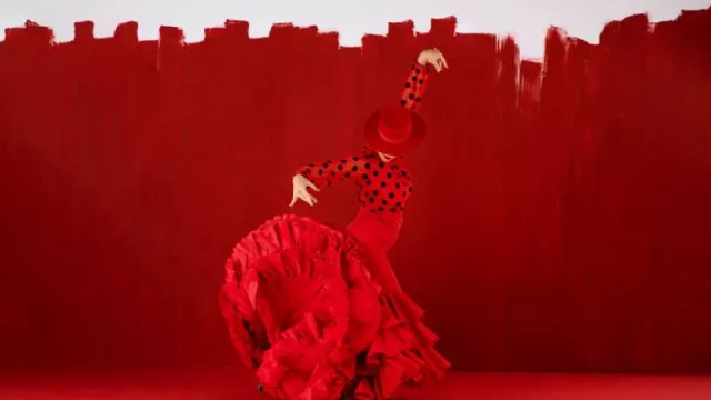 La Feria se renueva: crecen las búsquedas de trajes de flamenca en Vinted