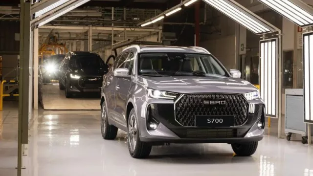 Ebro Factory BCN recupera la actividad después del apagón