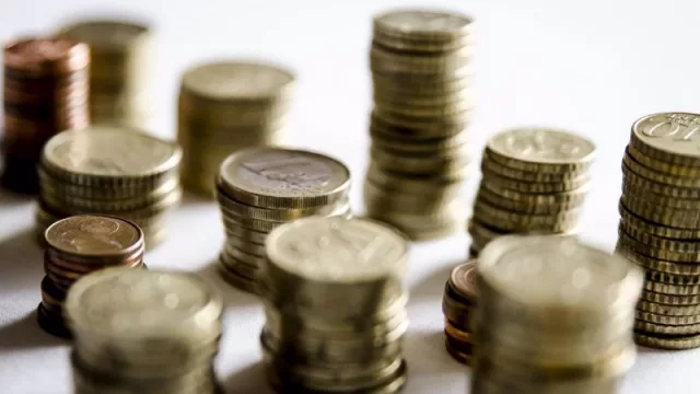 Los españoles destinaron el 40,6% del salario bruto a impuestos y cotizaciones, frente al 34,9% de la OCDE