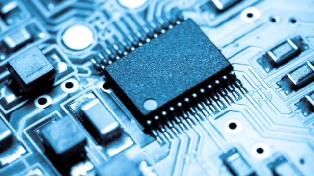 China advierte de que los controles de EEUU sobre los chips de IA socava el consenso logrado en Ginebra