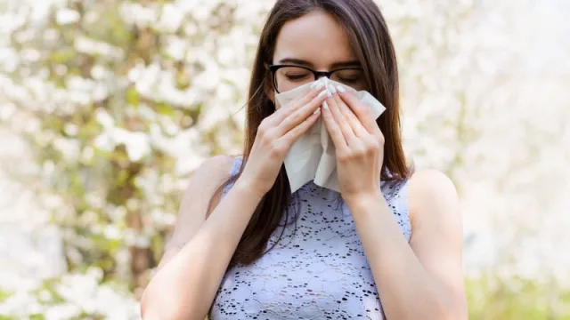 La llegada de las alergias de primavera, una pesadilla para nuestra salud visual