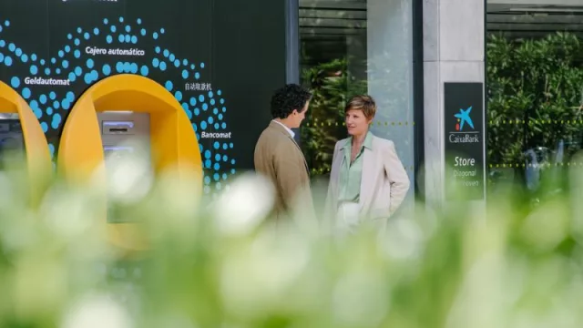 CaixaBank se adhiere a Green & Human para liderar la transformación sostenible del turismo en España