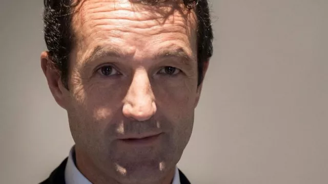 Indra afirma que el cierre de la compra del 89,68% de Hispasat por 725 millones se producirá en noviembre