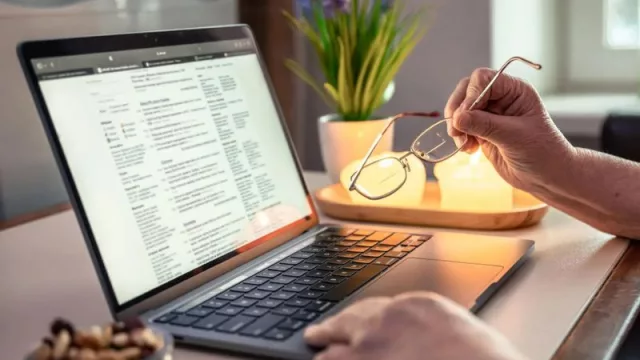 El retraso de Verifactu deja tirados a miles de profesionales: “Hacienda nos ha hecho perder años de trabajo”