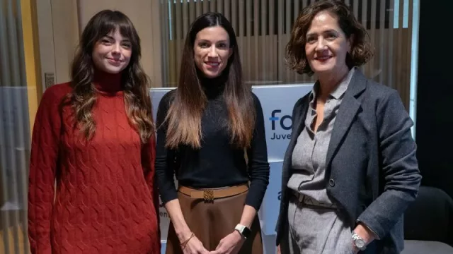 Fad Juventud y Amazon se unen para promover el consumo online seguro entre jóvenes