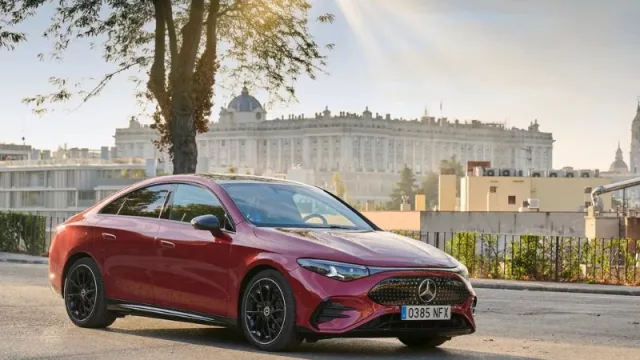 Mercedes-Benz refuerza su liderazgo en el segmento Premium en España y supera las 50.000 unidades vendidas