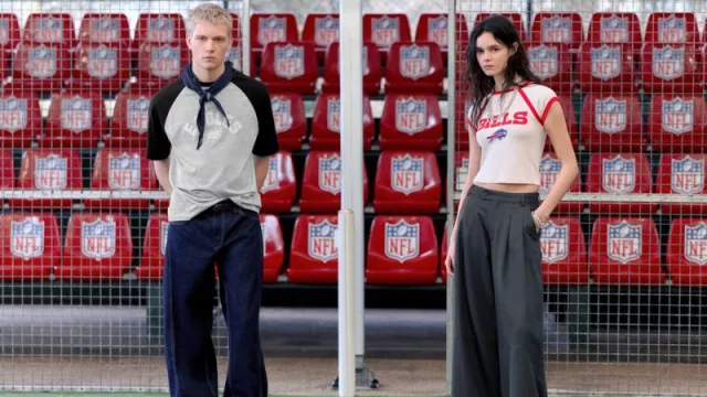 Inditex a traves de Pull & Bear  se suma al Boom de la NFL en España y anuncia  iuna colaboración con una nueva colección con licencia de la NFL que se lanzará  antes de la LX Super Bowl.