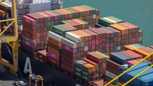 Las exportaciones catalanas baten un nuevo récord histórico en el 2025 y superan por tercer año consecutivo a 100.000 millones de euros