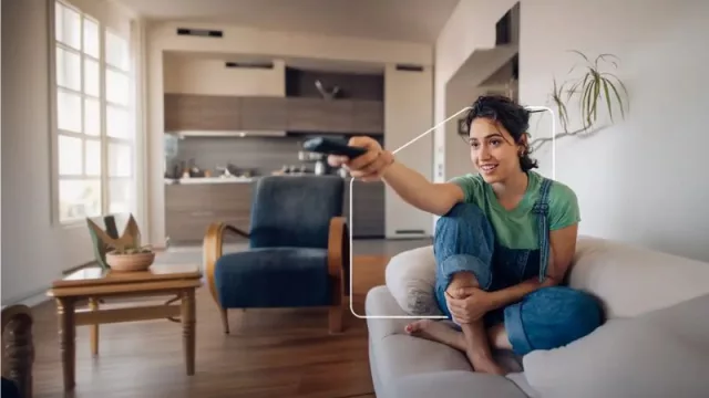 El órdago digital de CaixaBank: fútbol, cine y series gratis para asaltar el podio de los nuevos clientes de la mano de Movistar +