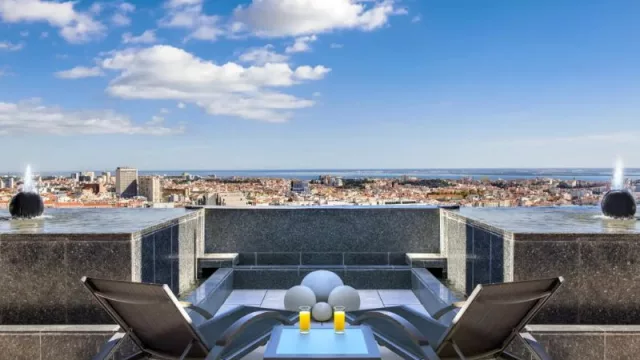 El hotel cinco estrellas que presume de una de las mejores vistas de Lisboa