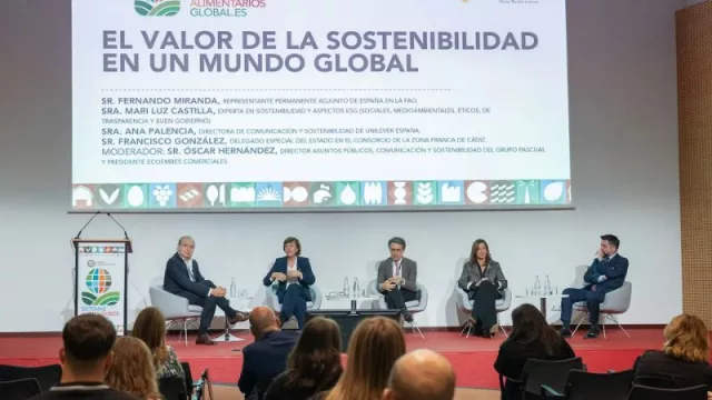 Cumbre agroalimentaria: Innovación, IA, sostenibilidad y circularidad, elementos clave del futuro del sector agroalimentario, según los expertos
