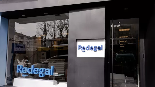 Los accionistas de referencia de Redegal redoblan su apuesta por la tecnológica 