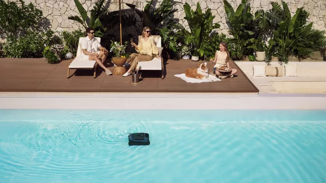 Beatbot presenta dos robots para piscinas que ofrecen una limpieza completa y sin esfuerzo: Sora 30, ganador del premio iF DESIGN AWARD 2026, y Sora 10