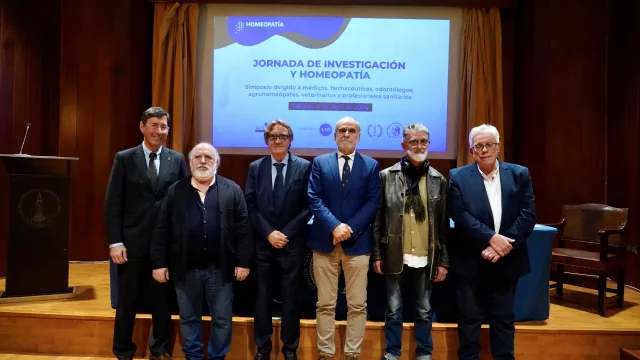 Sevilla acoge la Jornada de Investigación y Homeopatía que refuerza su base científica y clínica 
