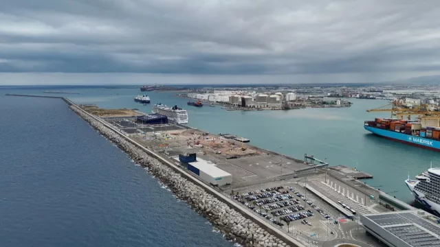 El Puerto de Barcelona otorga a PowerCon el contrato de la OPS para la Terminal G por 10,4 millones de euros