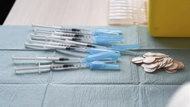 Moderna vuela un 14% en bolsa tras anunciar su ofensiva contra el hantavirus