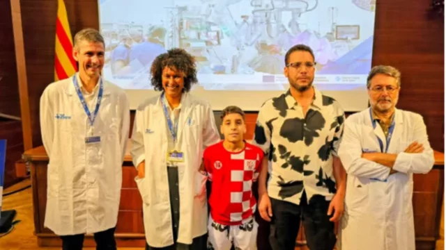 Vall d'Hebron marca un hito en Europa con una cirugía pediátrica robótica de una sola incisión