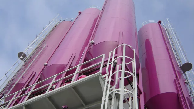 SATECMA celebra 50 años de innovación con soluciones tecnológicas al servicio de la construcción, la agricultura y la industria