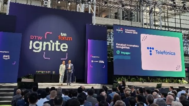 Telefónica recibe un reconocimiento mundial por su liderazgo en redes autónomas