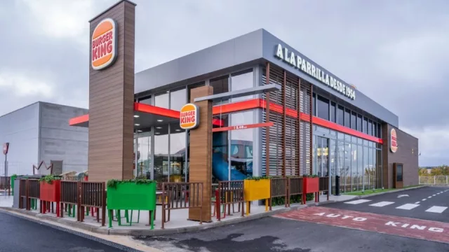 RBE (Burger King y Popeyes) deja atrás las pérdidas con un 2025 récord