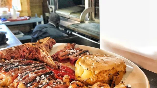Sidrería Rompeolas: alta cocina asturiana con sabor a mar y sidra que conquista España