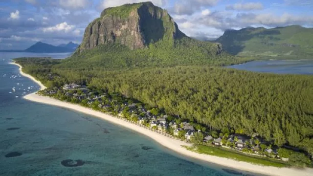 The St. Regis Le Morne Resort, Mauricio anuncia su nueva alianza de spa con La Prairie