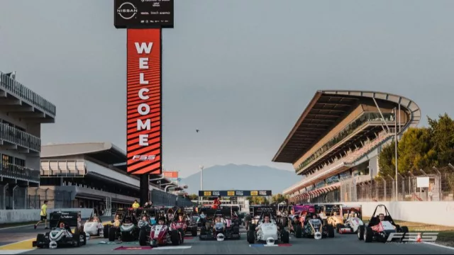 El Centro Técnico de Nissan apoya a la nueva generación de ingenieros en Formula Student Spain 2026