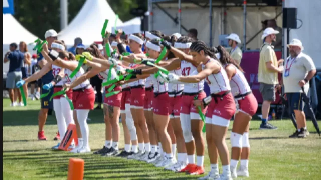 España avanza a los cuartos de final del Mundial de Flag Football tras dar batalla ante EE. UU.