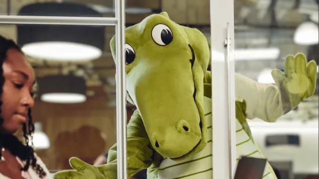 Niles, el cocodrilo: la jugada de Crocs que redefine qué significa "tener una mascota de marca phygital" en 2026