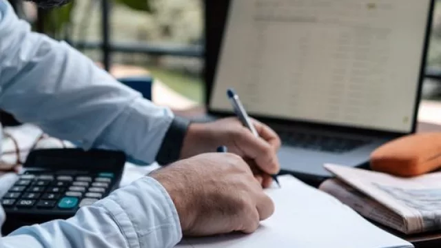 Interrupciones, multitarea y falsas urgencias: los "ingredientes" de una mala dieta laboral, según Gi Group Holding