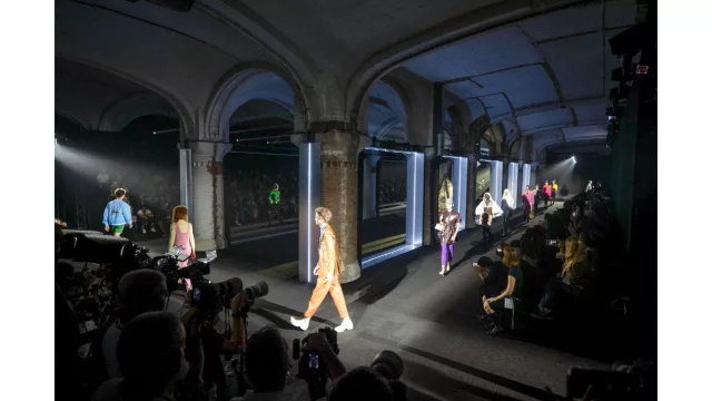 080 REBORN celebra cinco años reivindicando la circularidad de la moda en la 080 Barcelona Fashion